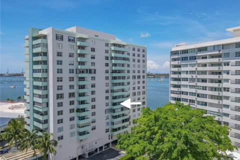 Condominio en venta en Miami Beach, Florida, 1 dormitorio, 88.26 m2 № 1797514 - foto 4