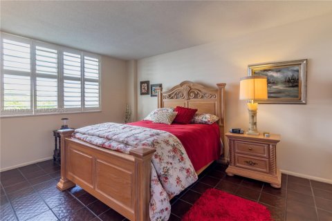 Condominio en venta en Miami Beach, Florida, 1 dormitorio, 88.26 m2 № 1797514 - foto 12
