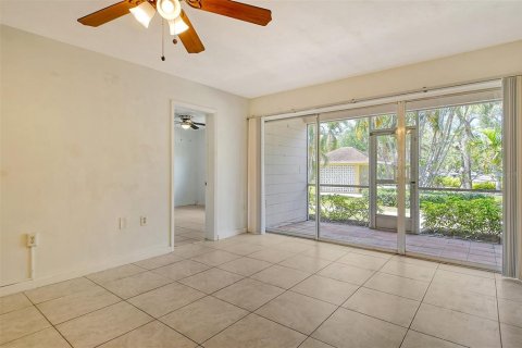 Condominio en alquiler en Sarasota, Florida, 2 dormitorios, 85.28 m2 № 1642890 - foto 5