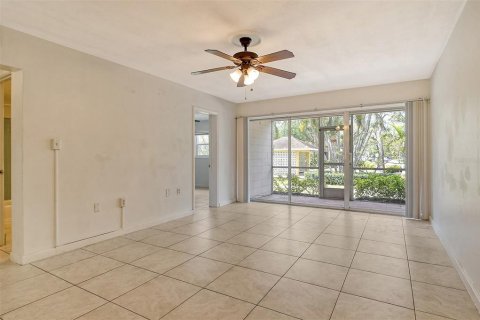 Condominio en alquiler en Sarasota, Florida, 2 dormitorios, 85.28 m2 № 1642890 - foto 4