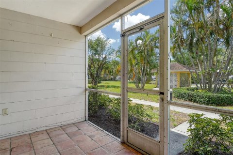 Condominio en alquiler en Sarasota, Florida, 2 dormitorios, 85.28 m2 № 1642890 - foto 8