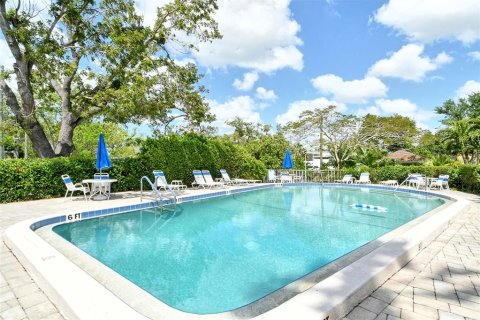 Condominio en alquiler en Sarasota, Florida, 2 dormitorios, 85.28 m2 № 1642890 - foto 28