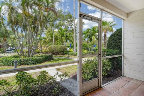 Condominio en alquiler en Sarasota, Florida, 2 dormitorios, 85.28 m2 № 1642890 - foto 9