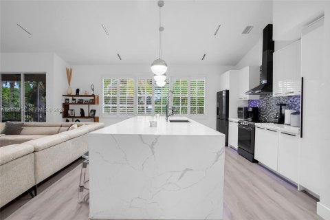 Condominio en venta en Coral Springs, Florida, 3 dormitorios, 171.4 m2 № 2154262 - foto 26