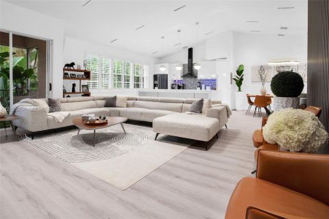 Condominio en venta en Coral Springs, Florida, 3 dormitorios, 171.4 m2 № 2154262 - foto 16