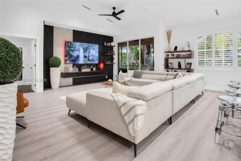 Condominio en venta en Coral Springs, Florida, 3 dormitorios, 171.4 m2 № 2154262 - foto 14