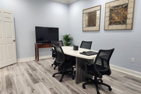 Immobilier commercial à vendre à DeLand, Floride: 157.93 m2 № 2097774 - photo 9