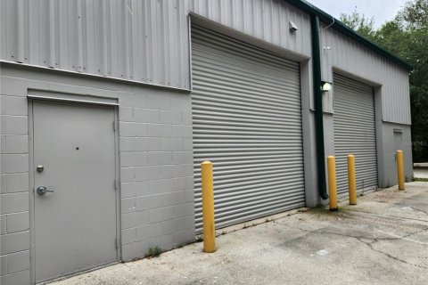 Immobilier commercial à vendre à DeLand, Floride: 157.93 m2 № 2097774 - photo 2