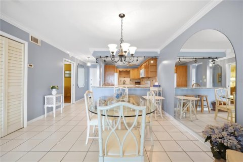 Copropriété à vendre à Belleair Beach, Floride: 2 chambres, 103.12 m2 № 2373709 - photo 11