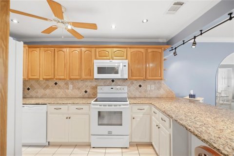 Copropriété à vendre à Belleair Beach, Floride: 2 chambres, 103.12 m2 № 2373709 - photo 14