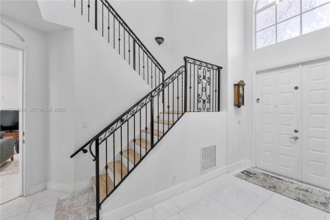 Купить виллу или дом в Корал-Спрингс, Флорида 5 спален, 265.51м2, № 1993488 - фото 12