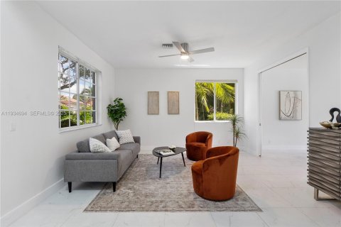 Купить виллу или дом в Корал-Спрингс, Флорида 5 спален, 265.51м2, № 1993488 - фото 17