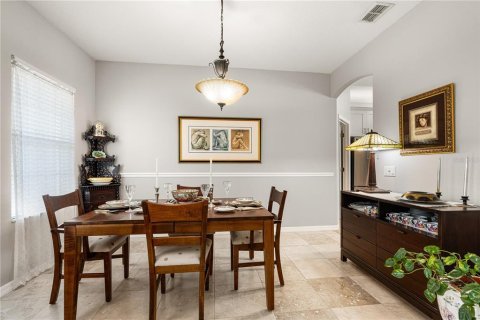 House in New Smyrna Beach, Florida 4 bedrooms, 209.03 sq.m. № 2094235 - photo 23