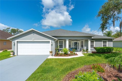 House in New Smyrna Beach, Florida 4 bedrooms, 209.03 sq.m. № 2094235 - photo 2