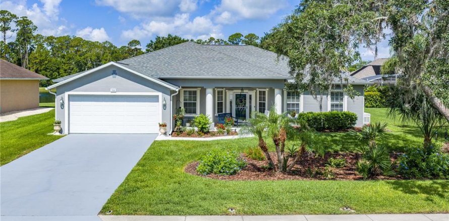 House in New Smyrna Beach, Florida 4 bedrooms, 209.03 sq.m. № 2094235