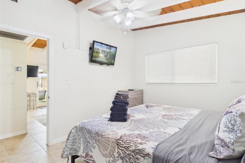 Commercial property in Sarasota, Florida 1 bedroom, 55.74 sq.m. № 2099021 - photo 14