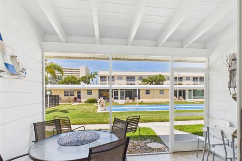 Commercial property in Sarasota, Florida 1 bedroom, 55.74 sq.m. № 2099021 - photo 18