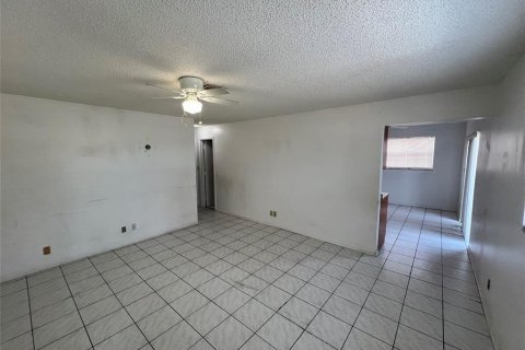 Condominio en venta en Pompano Beach, Florida, 2 dormitorios, 88.26 m2 № 2242689 - foto 5