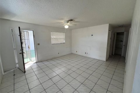 Condominio en venta en Pompano Beach, Florida, 2 dormitorios, 88.26 m2 № 2242689 - foto 12