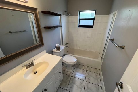 Condominio en venta en Pompano Beach, Florida, 2 dormitorios, 88.26 m2 № 2242689 - foto 18