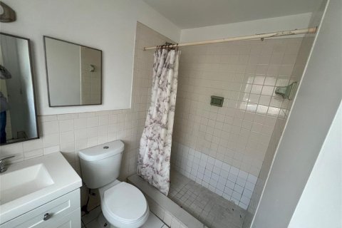 Condominio en venta en Pompano Beach, Florida, 2 dormitorios, 88.26 m2 № 2242689 - foto 11