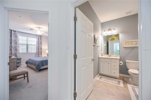 Condo in Venice, Florida, 3 bedrooms  № 2105723 - photo 24