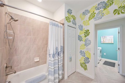 Condo in Venice, Florida, 3 bedrooms  № 2105723 - photo 26