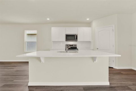 Casa en venta en Apopka, Florida, 5 dormitorios, 247.4 m2 № 1776655 - foto 6