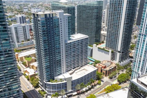 Copropriété à vendre à Miami, Floride: 3 chambres, 144.09 m2 № 2409414 - photo 2