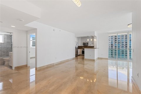 Copropriété à vendre à Miami, Floride: 3 chambres, 144.09 m2 № 2409414 - photo 28