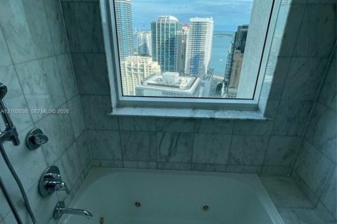 Copropriété à vendre à Miami, Floride: 3 chambres, 144.09 m2 № 2409414 - photo 21