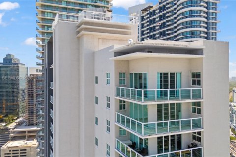 Copropriété à vendre à Miami, Floride: 3 chambres, 144.09 m2 № 2409414 - photo 8