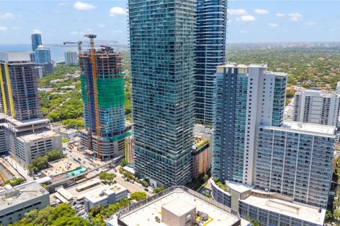 Copropriété à vendre à Miami, Floride: 3 chambres, 144.09 m2 № 2409414 - photo 5