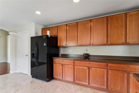 Casa en venta en Brooksville, Florida, 4 dormitorios, 183.76 m2 № 2215167 - foto 17