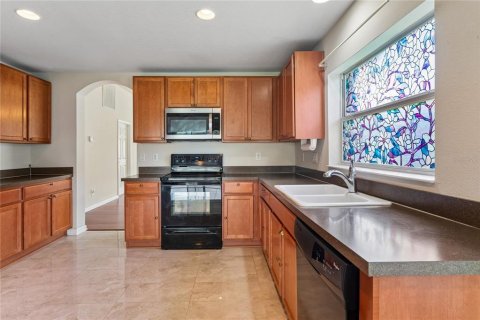 Casa en venta en Brooksville, Florida, 4 dormitorios, 183.76 m2 № 2215167 - foto 15