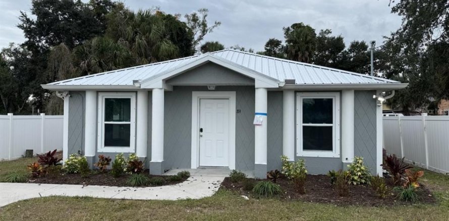 Villa ou maison à Arcadia, Floride 4 chambres, 117.06 m2 № 2155793