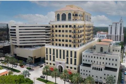 Commercial property in Coral Gables, Florida № 1860618 - photo 1