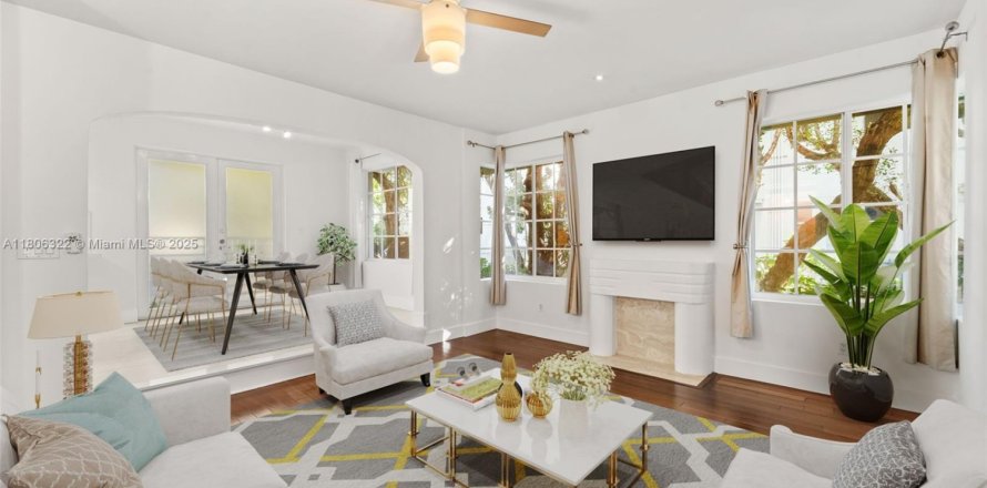 Condominio en Miami Beach, Florida, 1 dormitorio  № 1738982