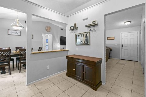 Villa ou maison à louer à Port St. Lucie, Floride: 3 chambres, 117.43 m2 № 2286047 - photo 11