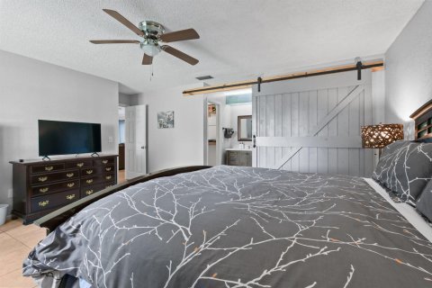 Villa ou maison à louer à Port St. Lucie, Floride: 3 chambres, 117.43 m2 № 2286047 - photo 14