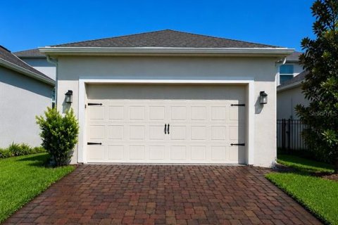 House in Orlando, Florida 3 bedrooms, 204.66 sq.m. № 2120848 - photo 20