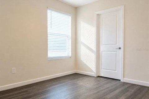 House in Orlando, Florida 3 bedrooms, 204.66 sq.m. № 2120848 - photo 16
