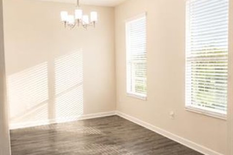 House in Orlando, Florida 3 bedrooms, 204.66 sq.m. № 2120848 - photo 6