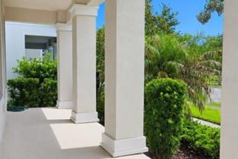 House in Orlando, Florida 3 bedrooms, 204.66 sq.m. № 2120848 - photo 4