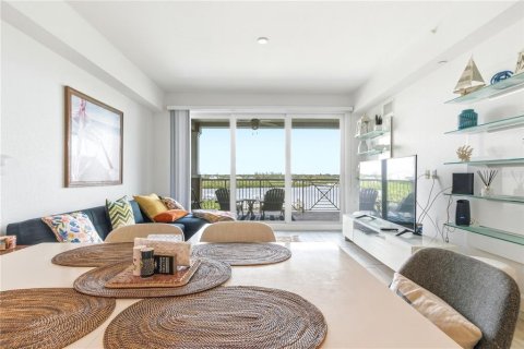 Condominio en venta en Indian Shores, Florida, 3 dormitorios, 144.93 m2 № 2344681 - foto 10