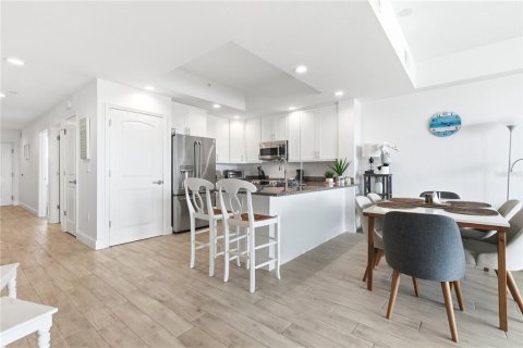 Condominio en venta en Indian Shores, Florida, 3 dormitorios, 144.93 m2 № 2344681 - foto 19