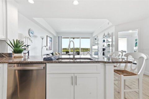 Condominio en venta en Indian Shores, Florida, 3 dormitorios, 144.93 m2 № 2344681 - foto 23