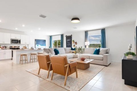 Villa ou maison à vendre à Kissimmee, Floride: 4 chambres, 210.98 m2 № 2414043 - photo 10