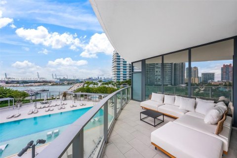 Condo in Miami Beach, Florida, 3 bedrooms  № 2078946 - photo 11