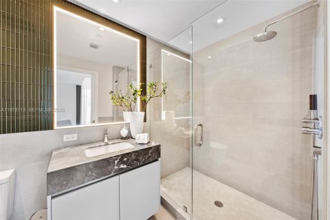 Condo in Miami Beach, Florida, 3 bedrooms  № 2078946 - photo 20